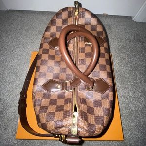 Louis Vuitton Speedy 30